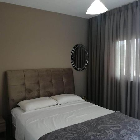 Alexandra'S Glifa Apartments Dış mekan fotoğraf