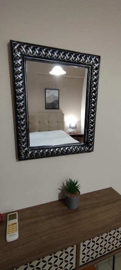 Alexandra'S Glifa Apartments Dış mekan fotoğraf