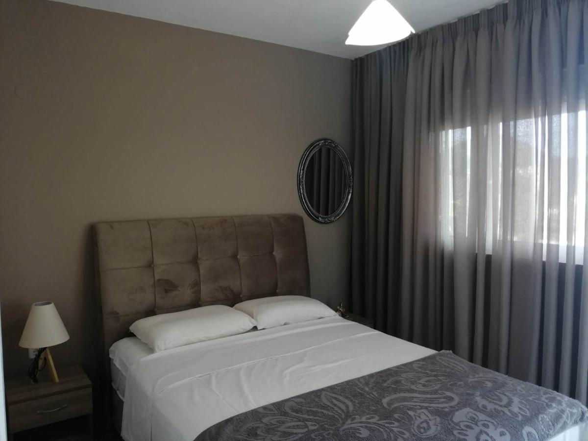 Alexandra'S Glifa Apartments Dış mekan fotoğraf