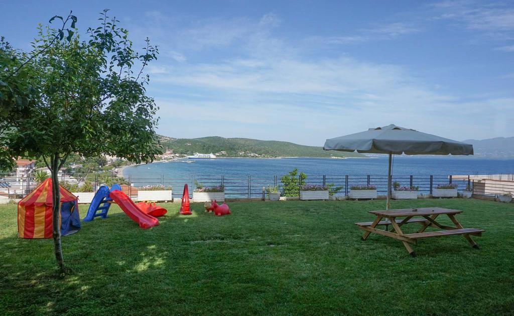 Alexandra'S Glifa Apartments Dış mekan fotoğraf